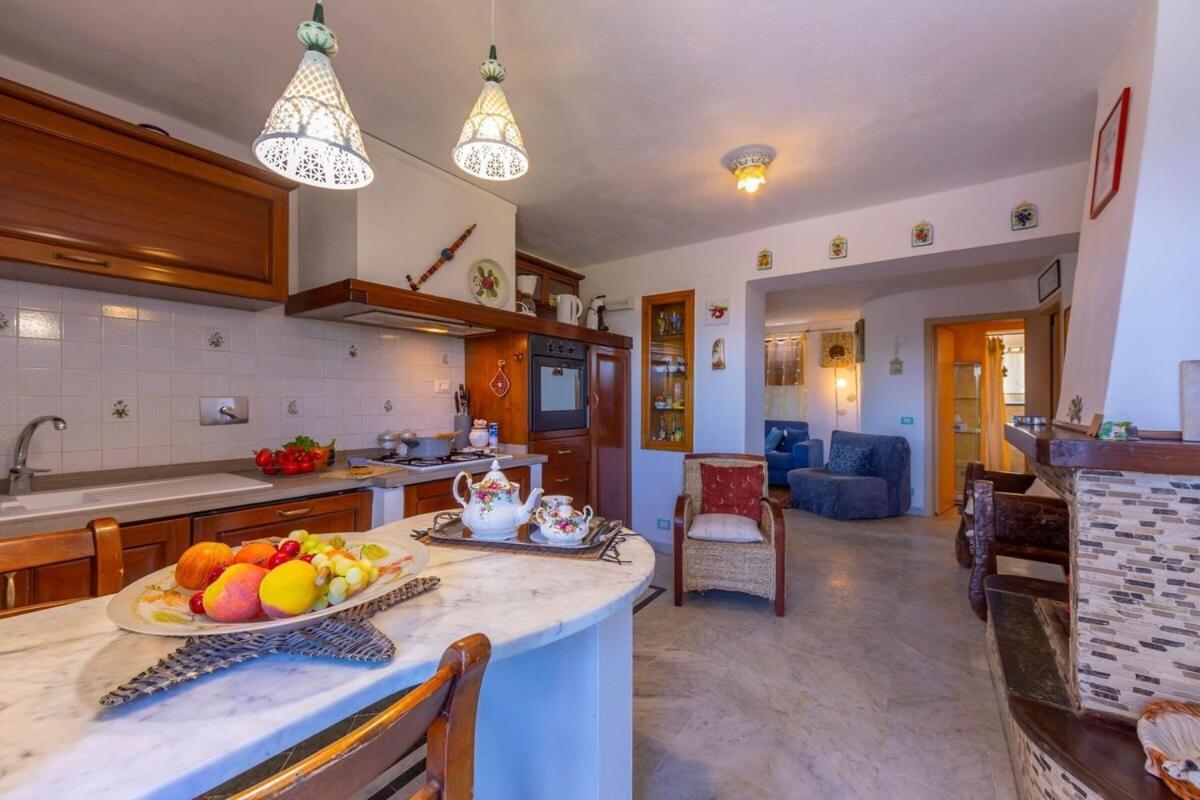 La Casa Fra Gli Ulivi Luxury Apartments With Pool Near Cinque Terre And Tuscany Монте-Марчелло Экстерьер фото