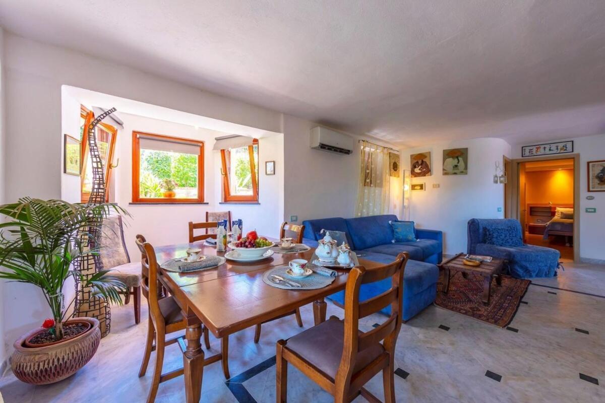 La Casa Fra Gli Ulivi Luxury Apartments With Pool Near Cinque Terre And Tuscany Монте-Марчелло Экстерьер фото
